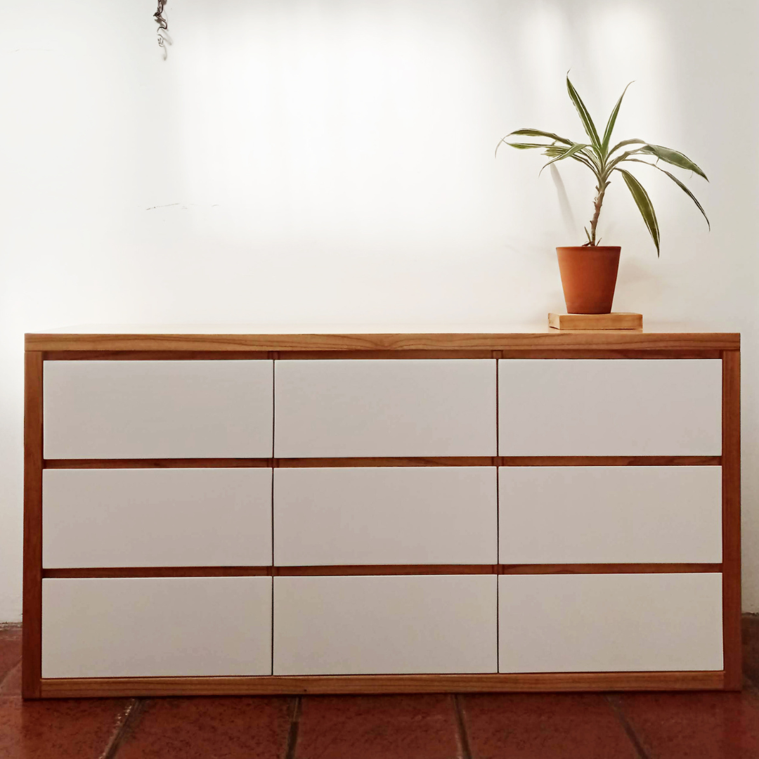 Cómoda Minimalista Laqueada Blanca 9 cajones