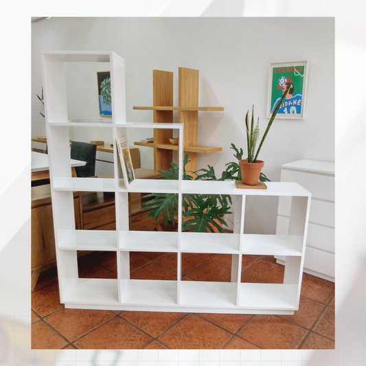 Biblioteca divisor 11 cubos laqueada blanco
